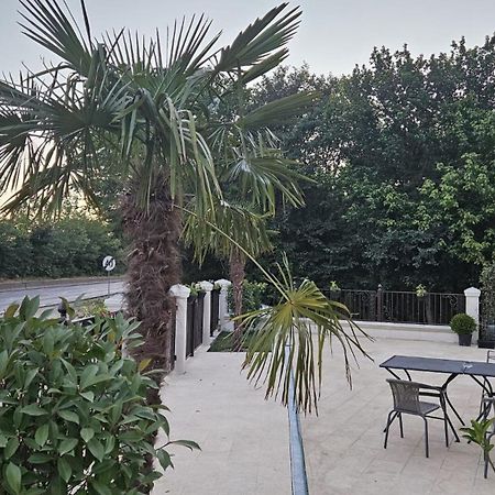 Mihai Palace Buftea Zewnętrze zdjęcie